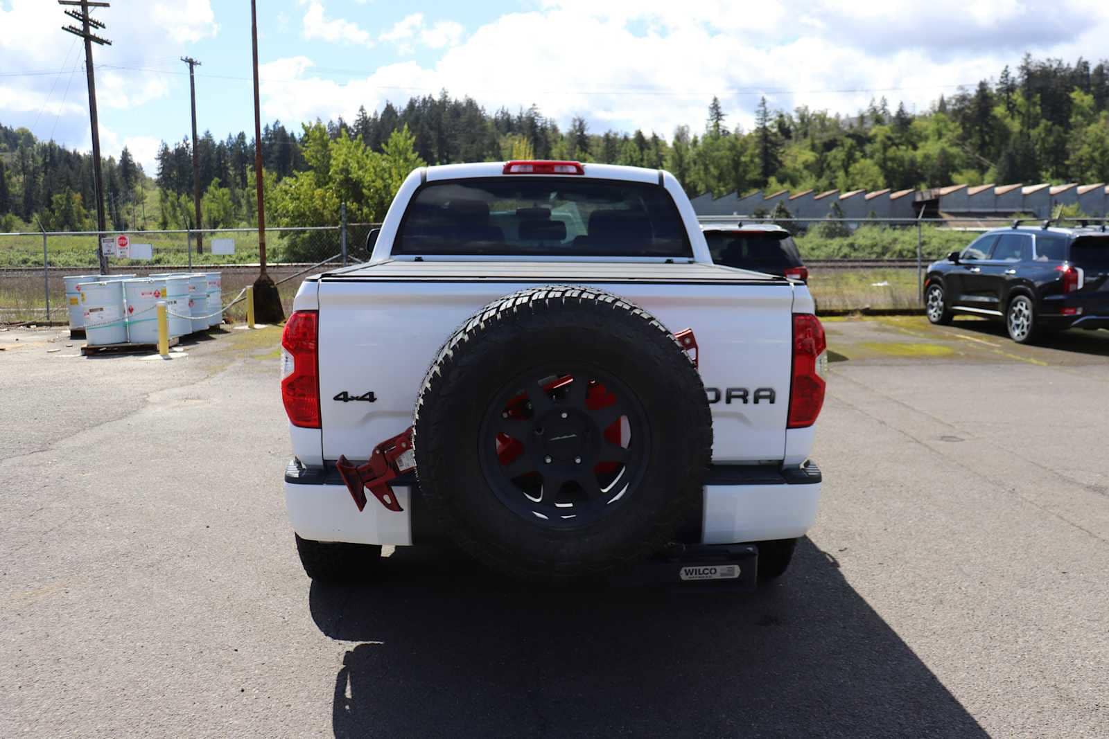 Thumbnail: 2017 Toyota Tundra - 6