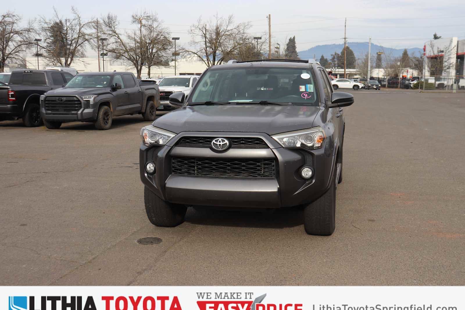 Thumbnail: 2016 Toyota 4Runner - 1