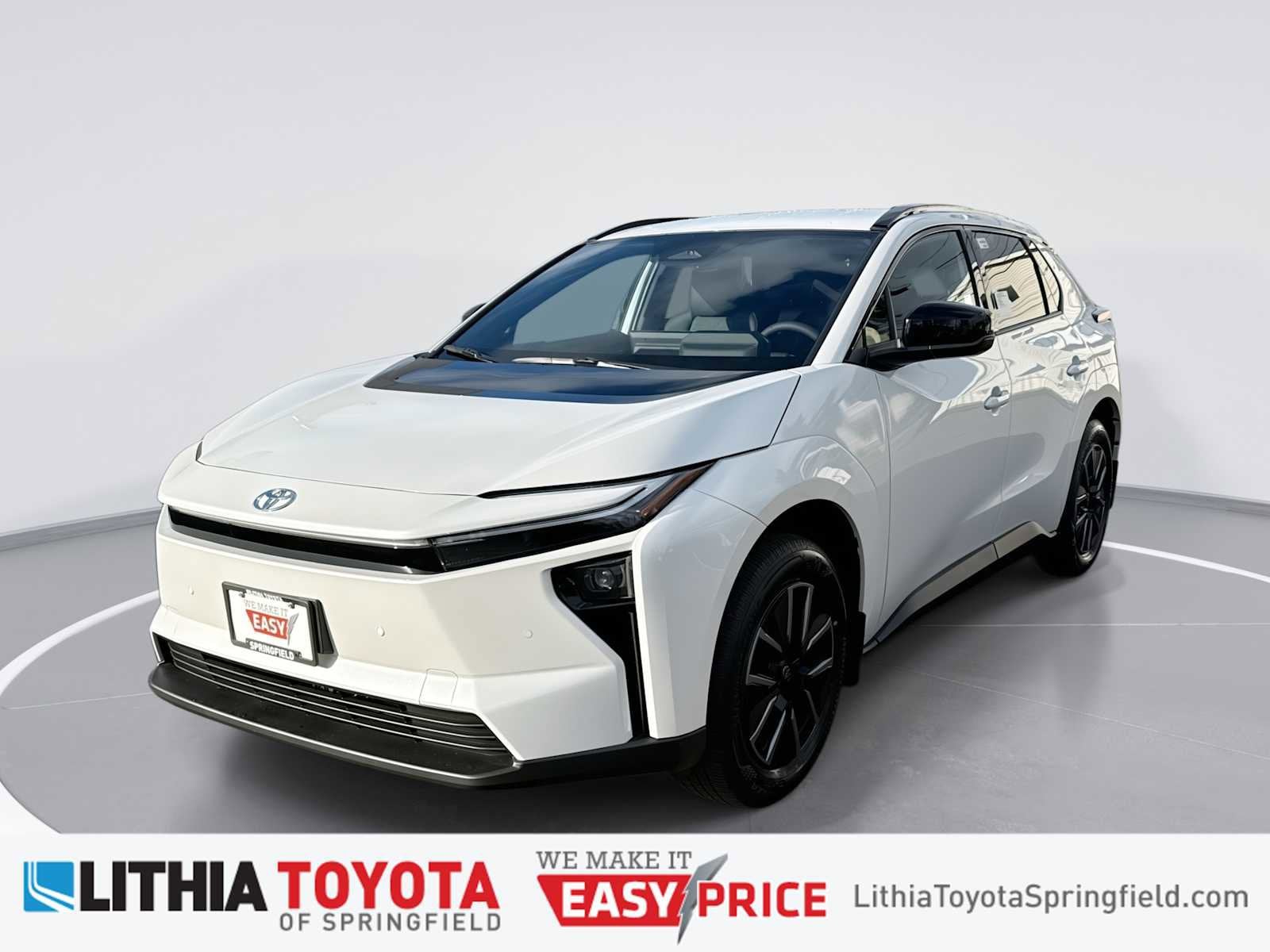 2026 Toyota bZ XLE's photo