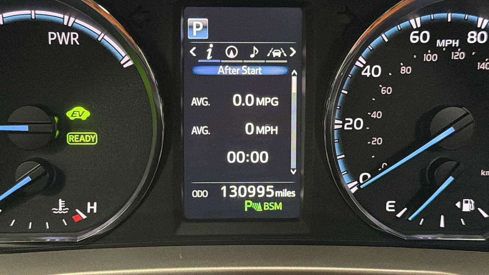 Thumbnail: 2017 Toyota RAV4 - 17