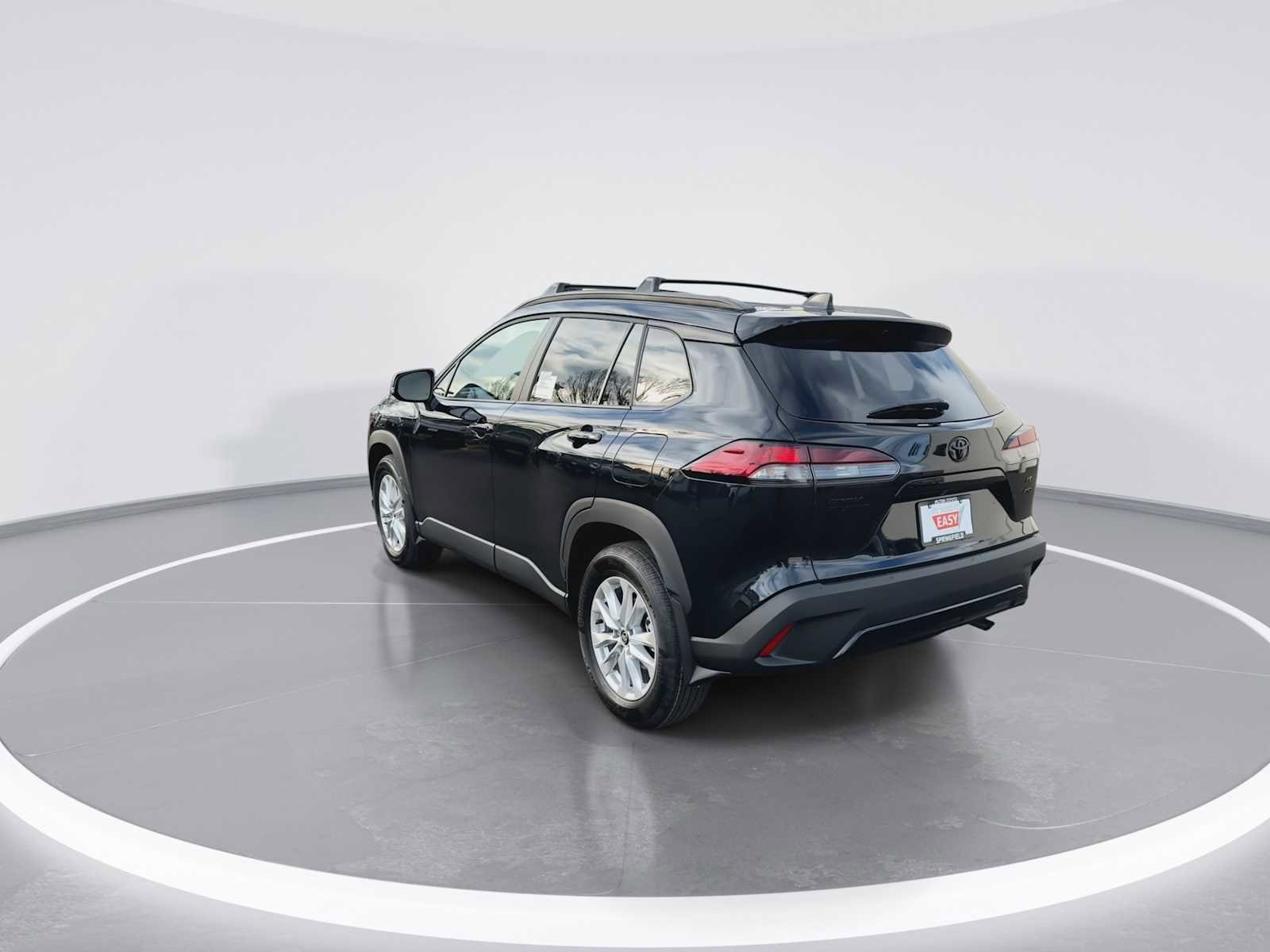 Thumbnail: 2026 Toyota Corolla Cross - 6