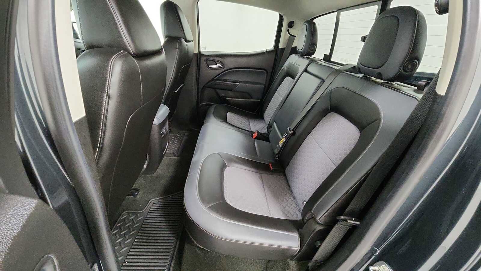 Thumbnail: 2017 Chevrolet Colorado - 23