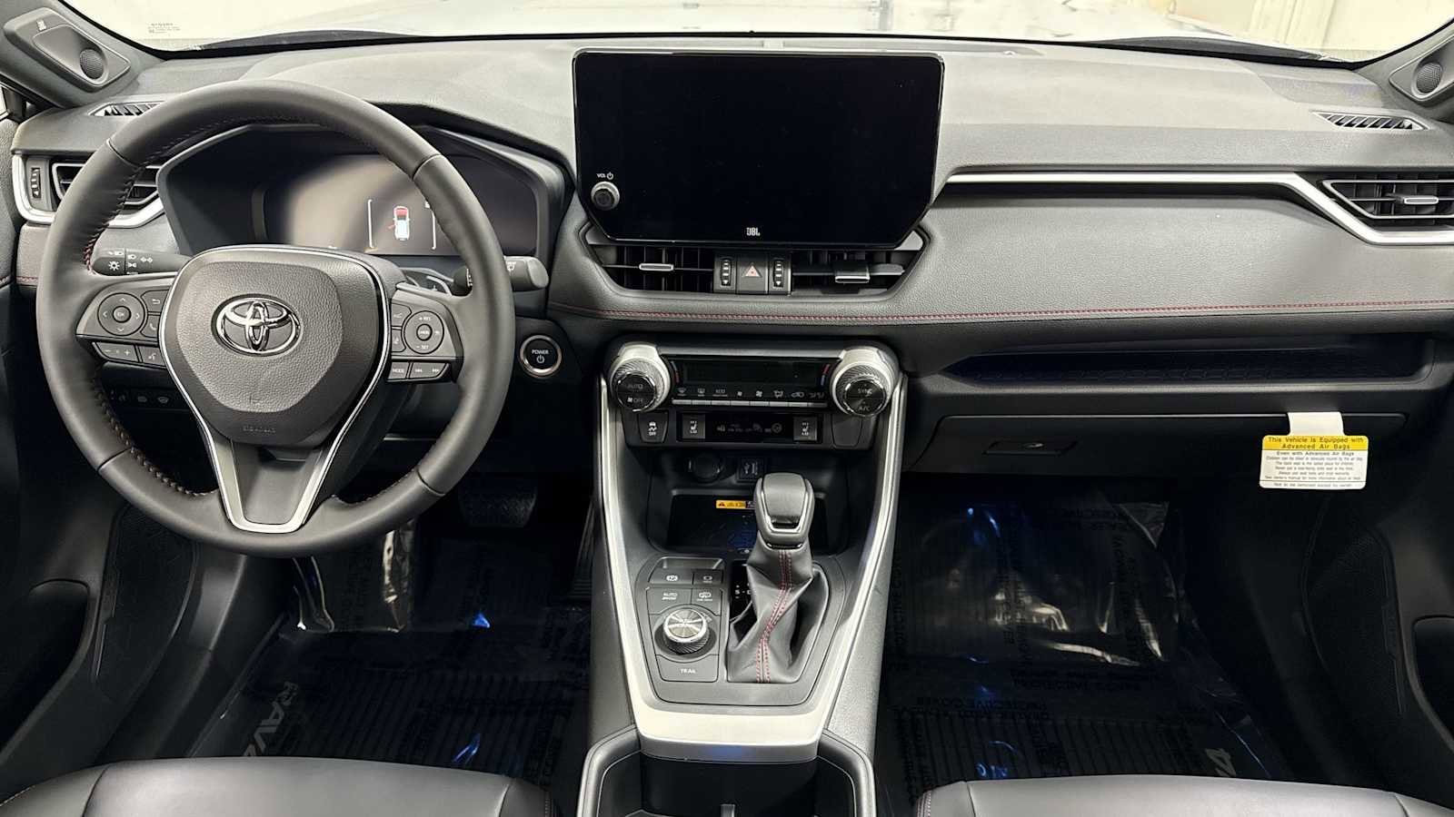 Thumbnail: 2025 Toyota RAV4 - 27