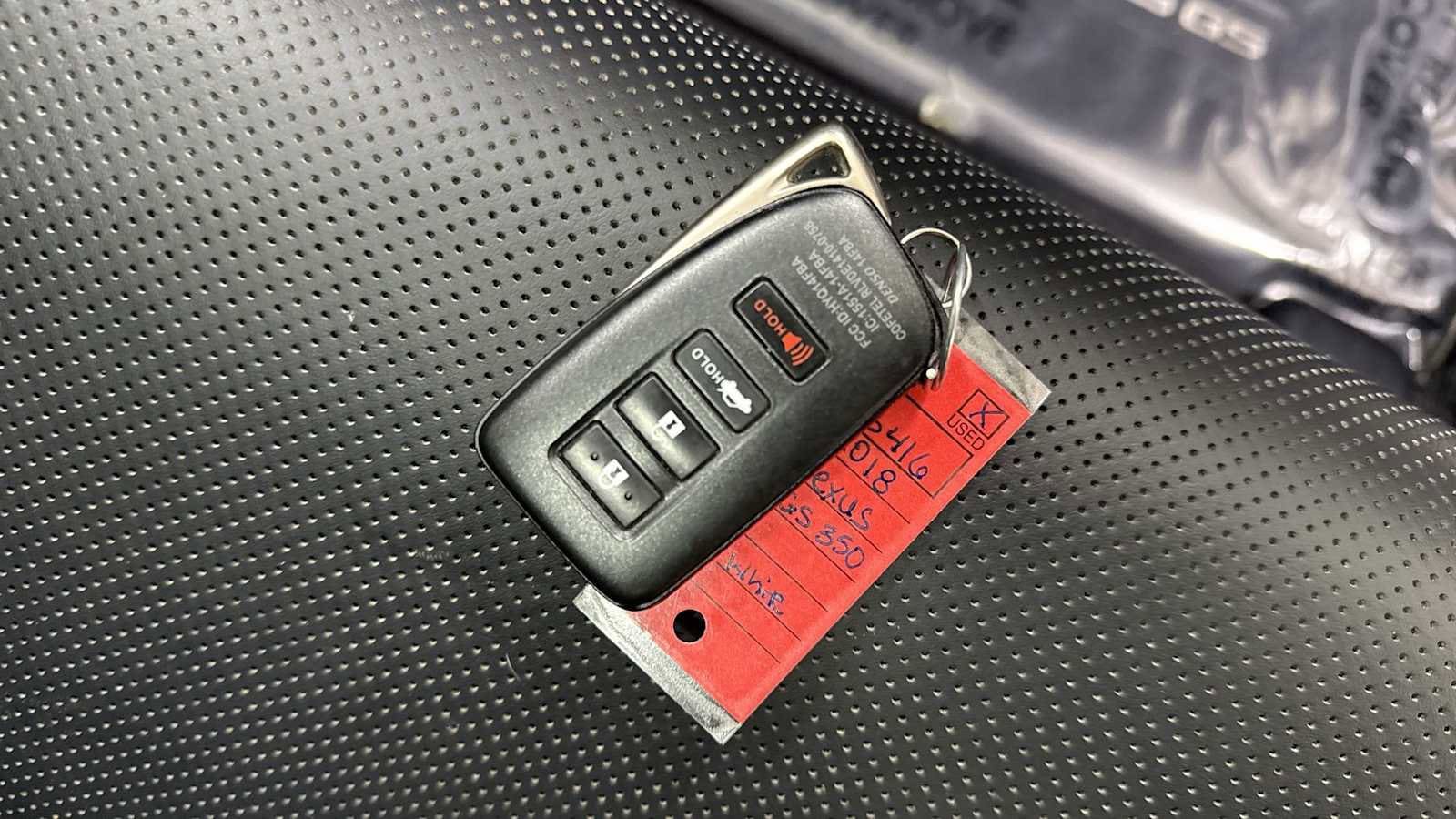 Thumbnail: 2018 Lexus GS - 32