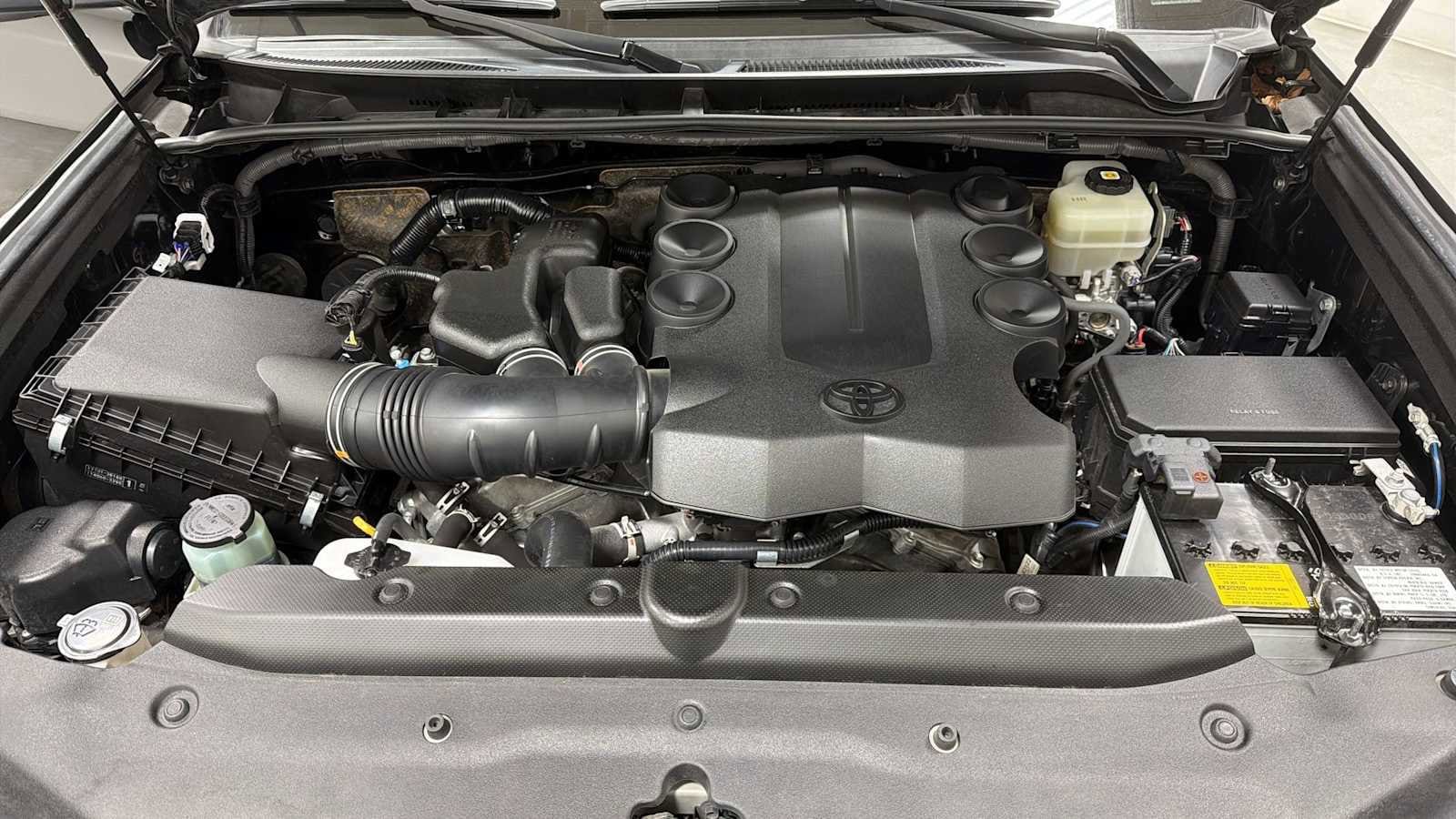 Thumbnail: 2021 Toyota 4Runner - 32