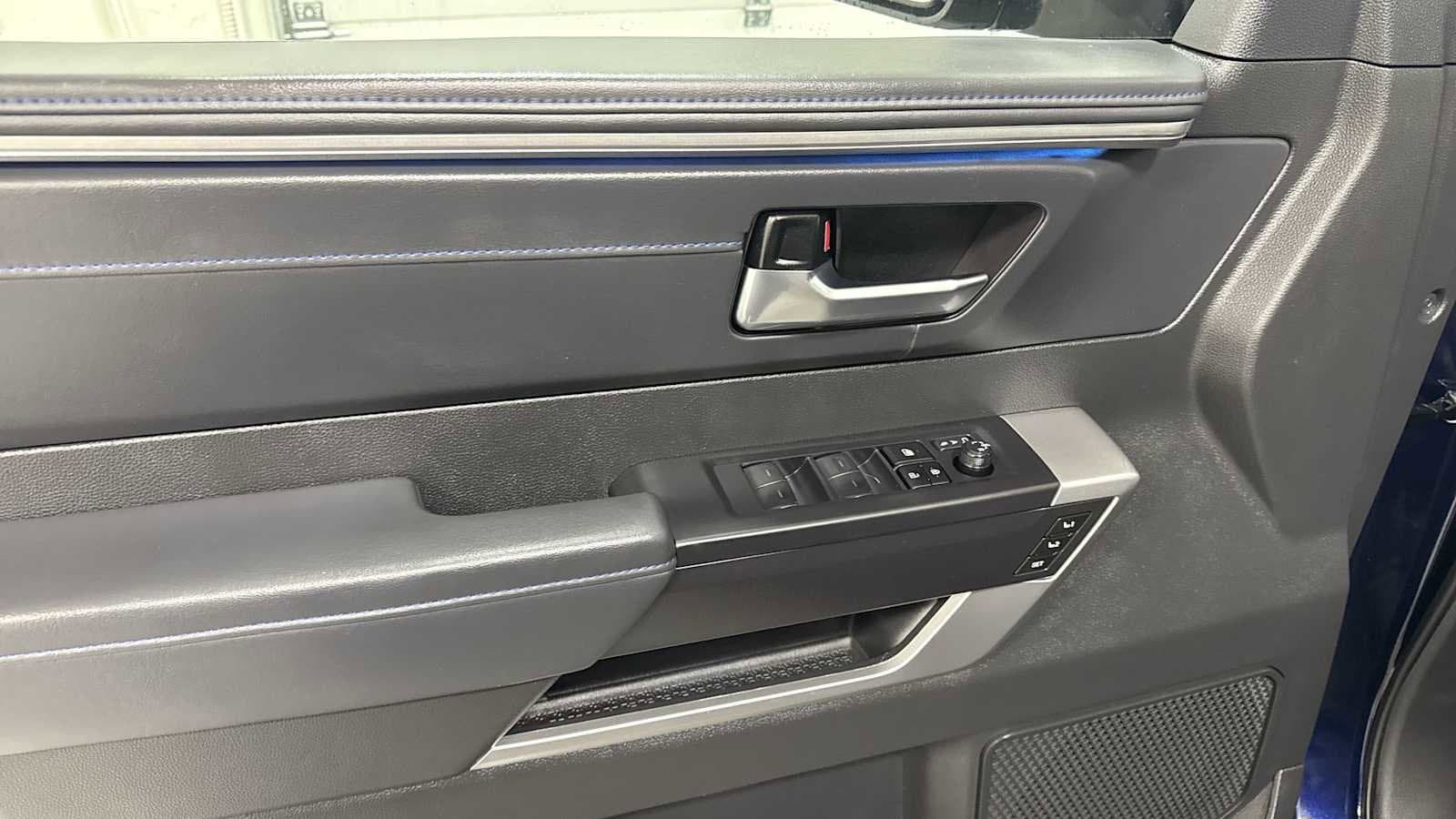 Thumbnail: 2024 Toyota Tundra - 15