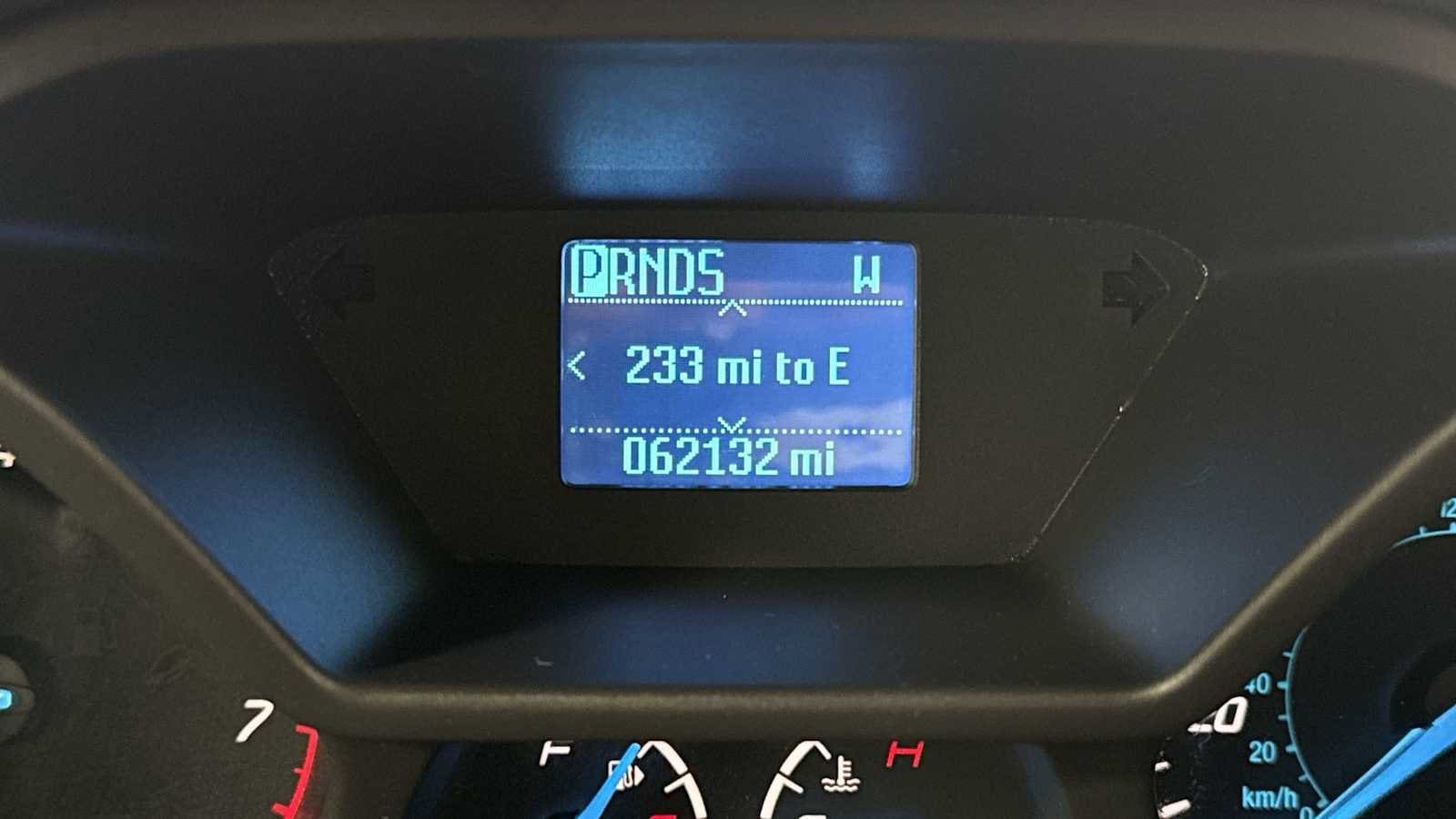 Thumbnail: 2015 Ford Transit Series - 17