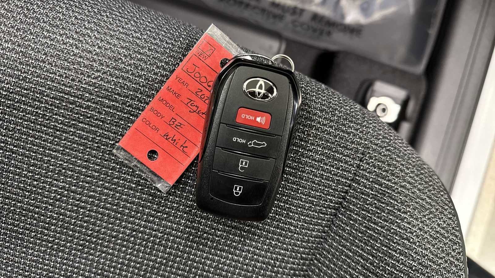 Thumbnail: 2026 Toyota bZ - 31