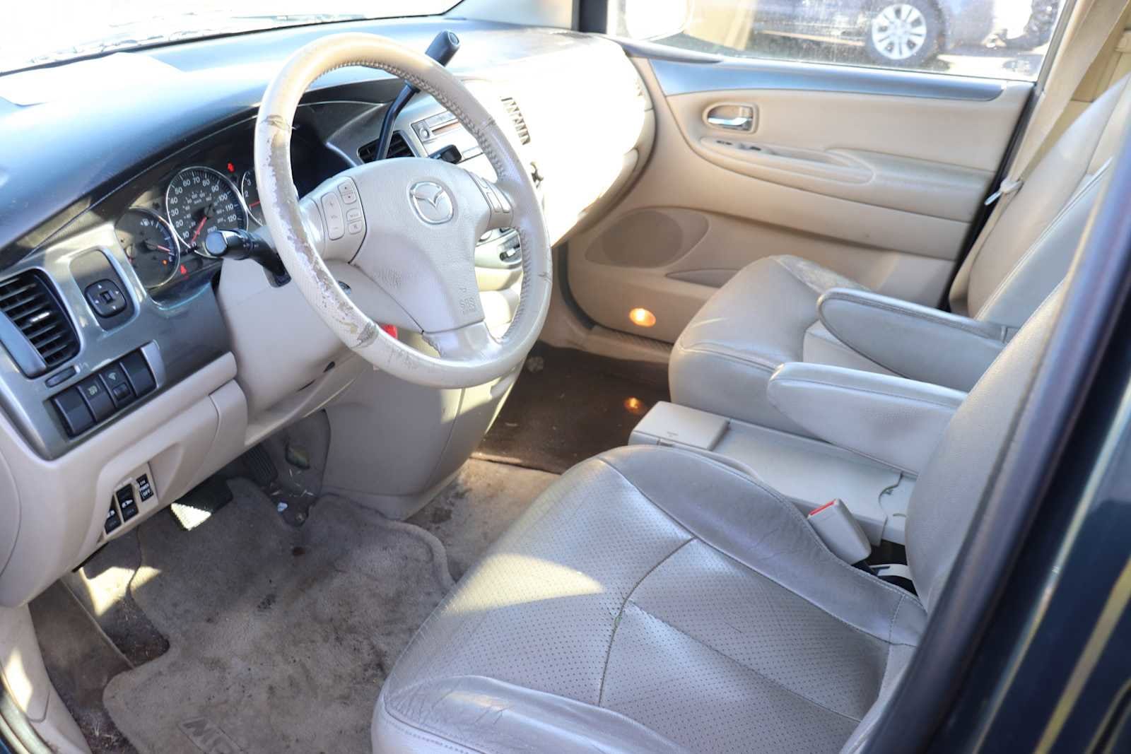 Thumbnail: 2004 Mazda MPV - 10