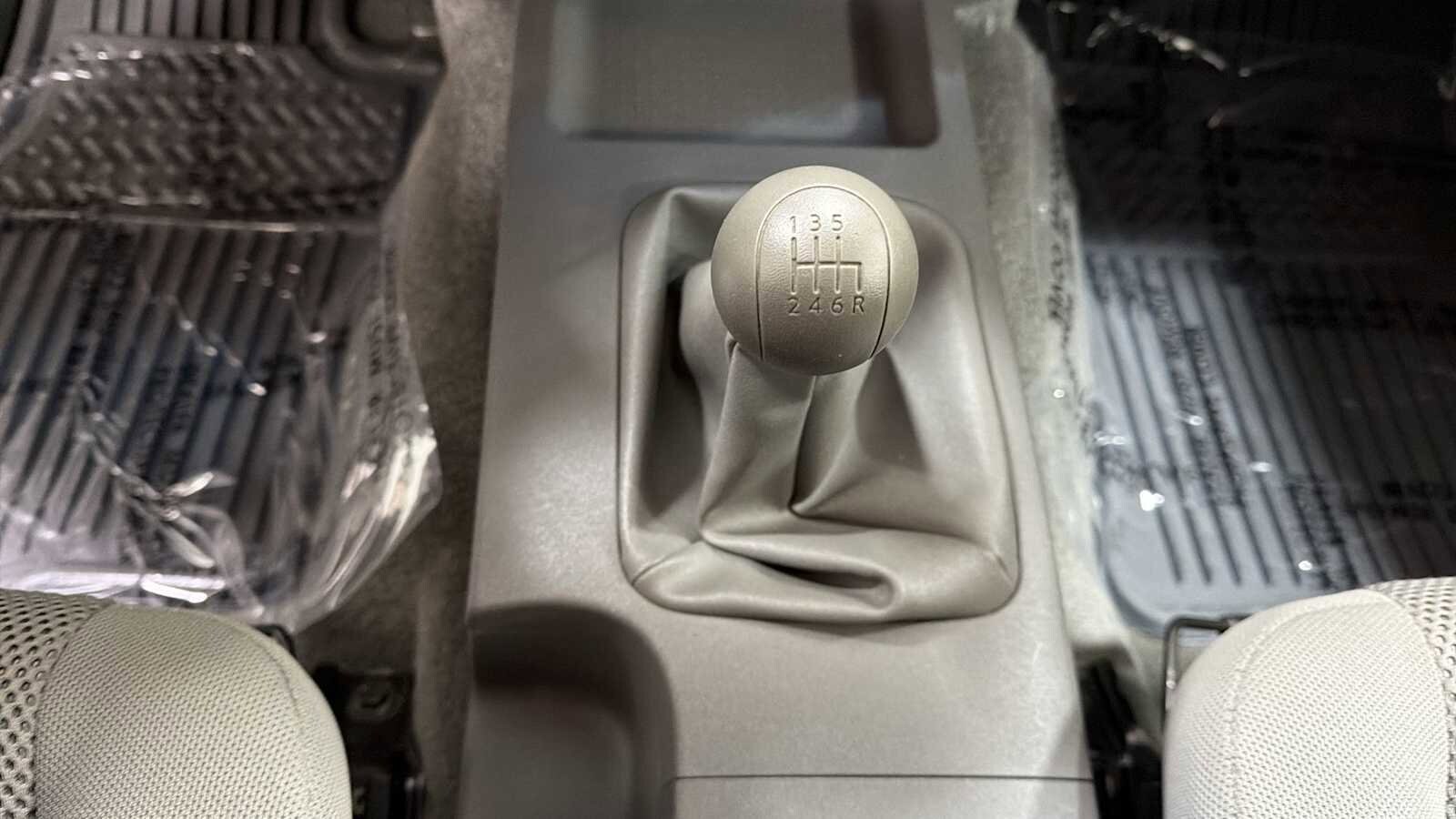 Thumbnail: 2005 Nissan Frontier - 20