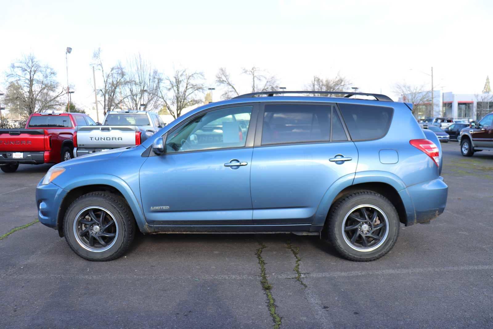 Thumbnail: 2009 Toyota RAV4 - 8