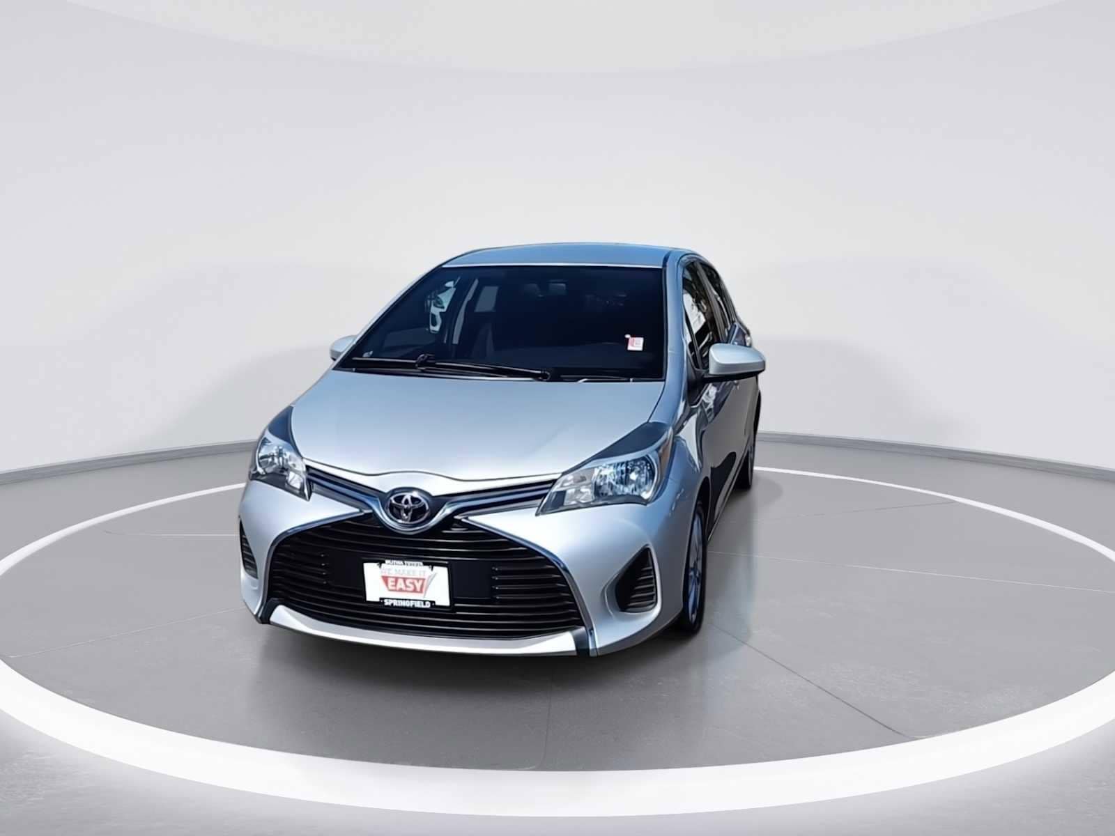 2016 Toyota Yaris LE 3