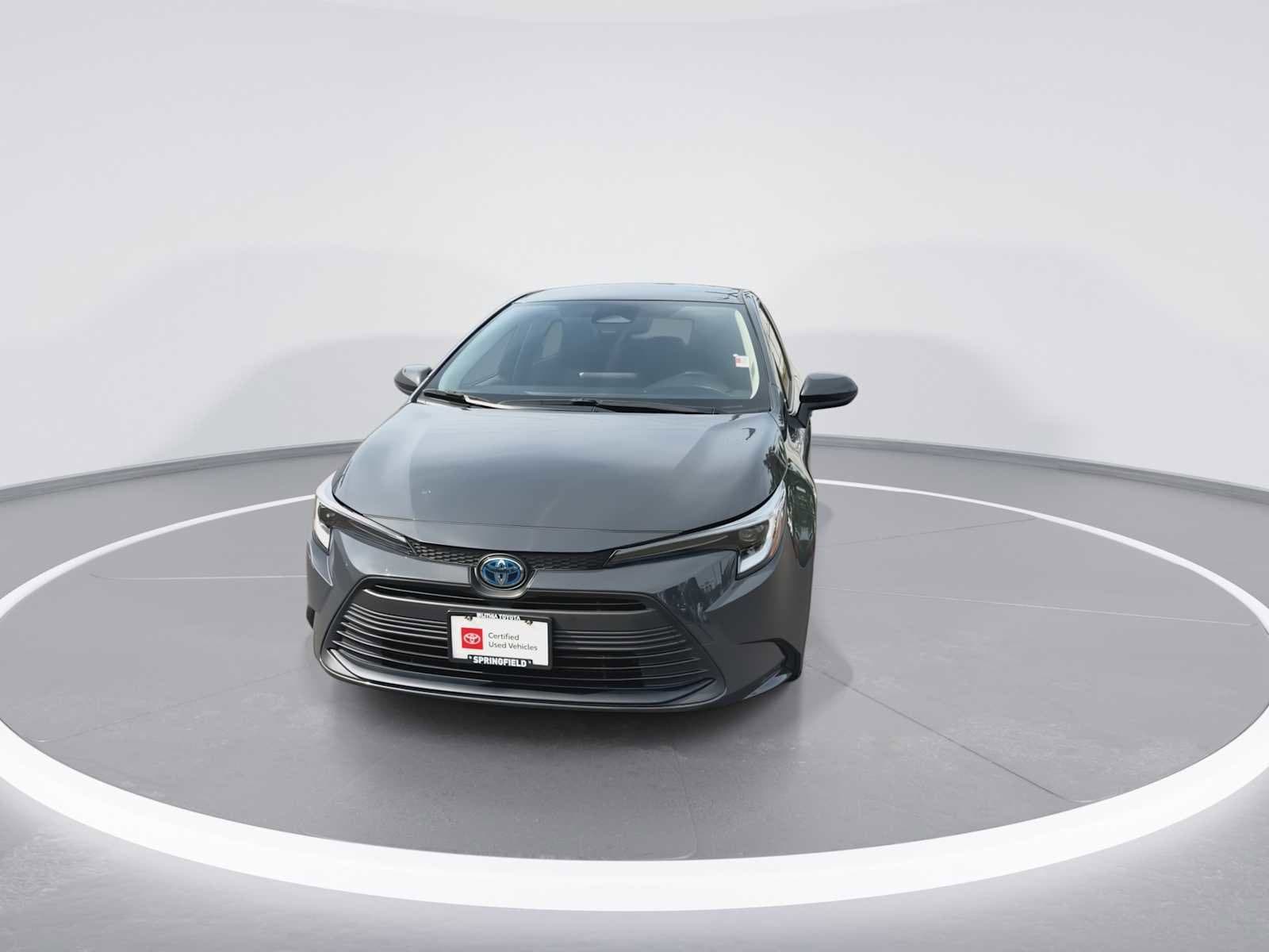 Thumbnail: 2025 Toyota Corolla - 3