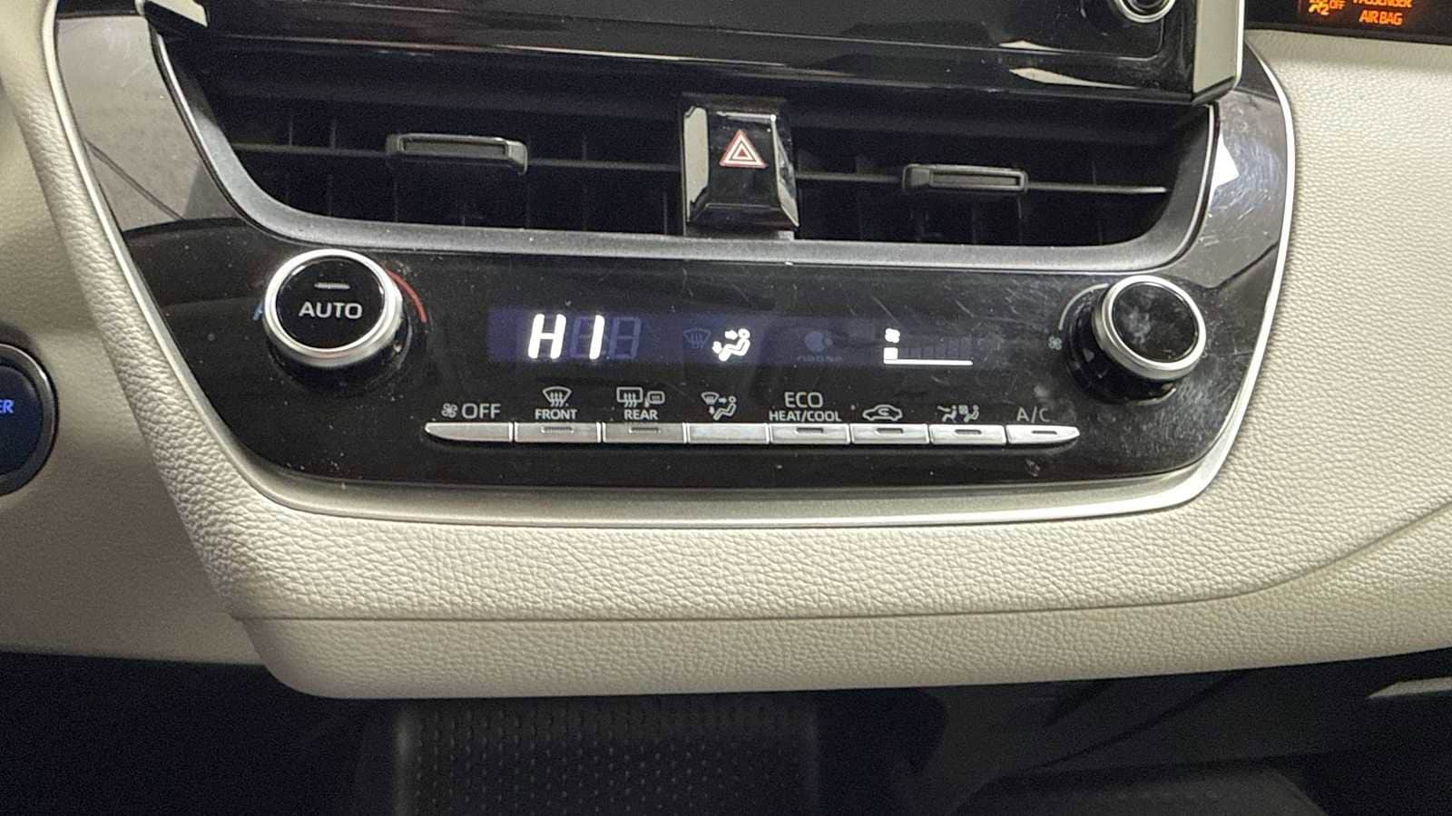 Thumbnail: 2020 Toyota Corolla - 20