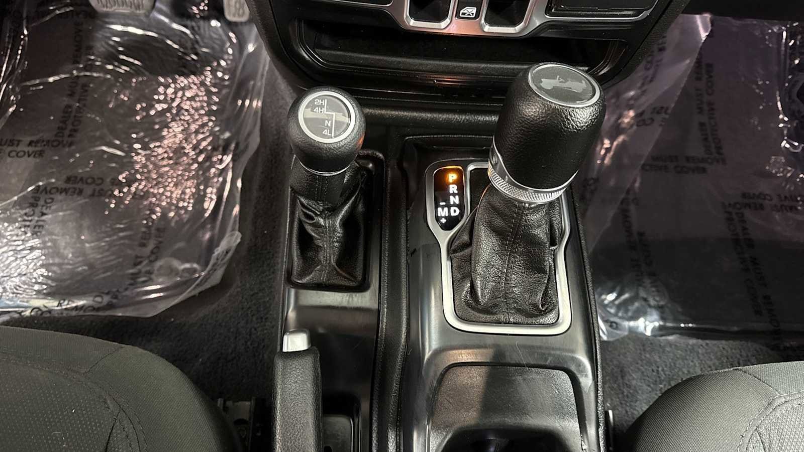 Thumbnail: 2020 Jeep Wrangler - 22