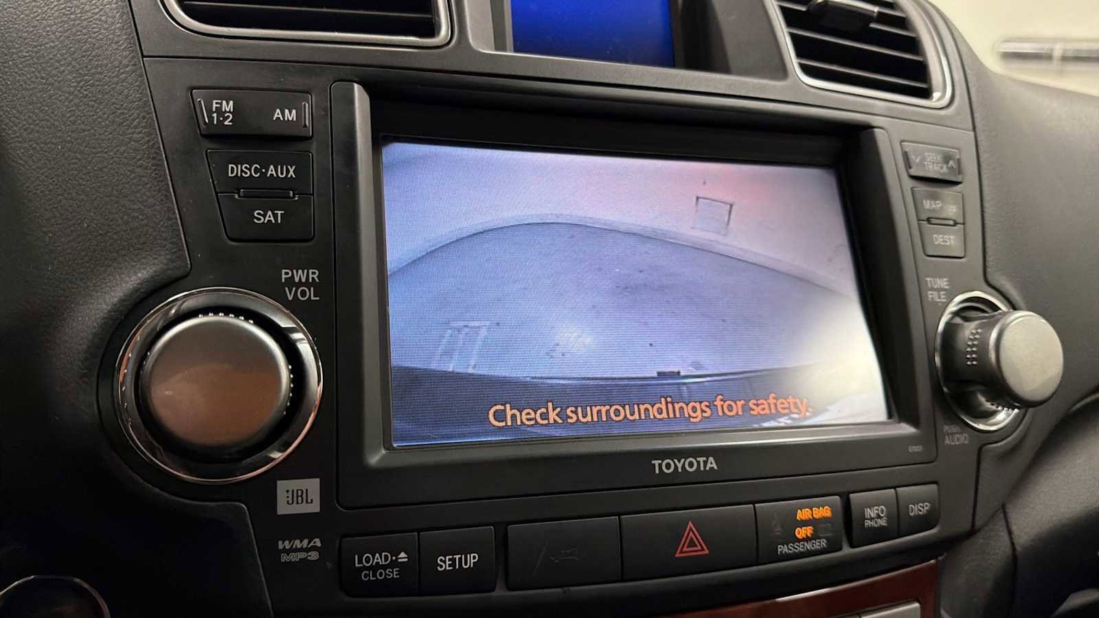 Thumbnail: 2011 Toyota Highlander - 19