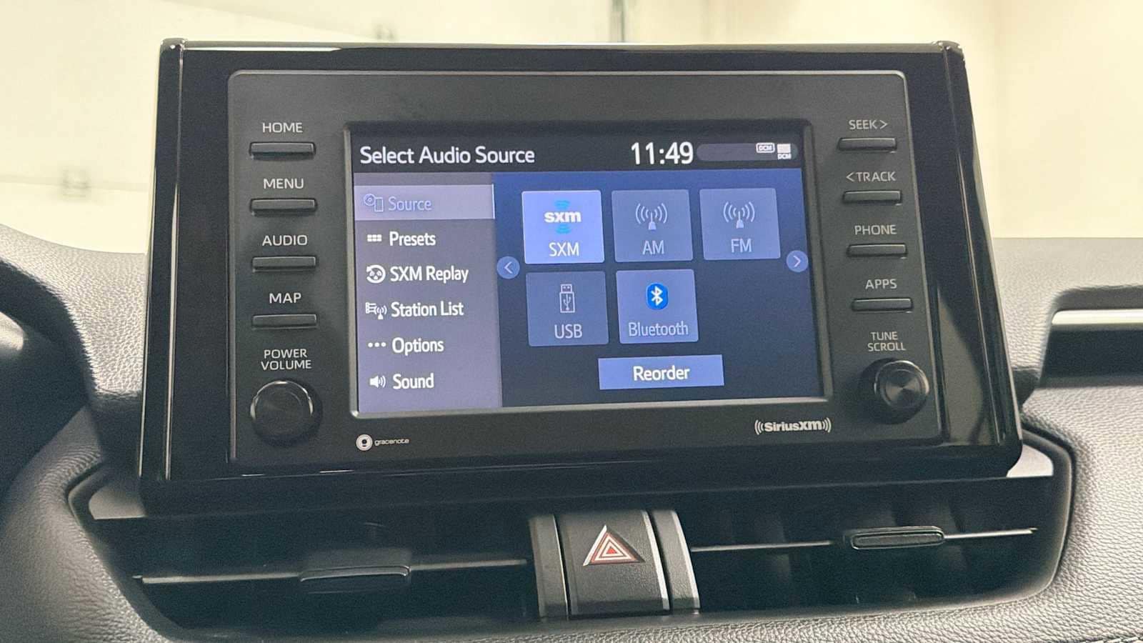Thumbnail: 2021 Toyota RAV4 - 18