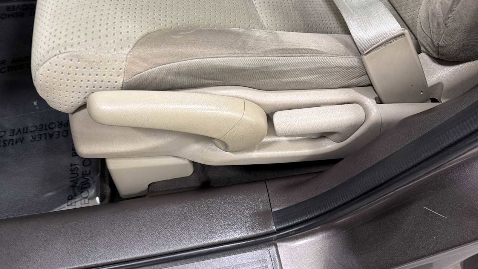 Thumbnail: 2012 Honda CR-V - 14