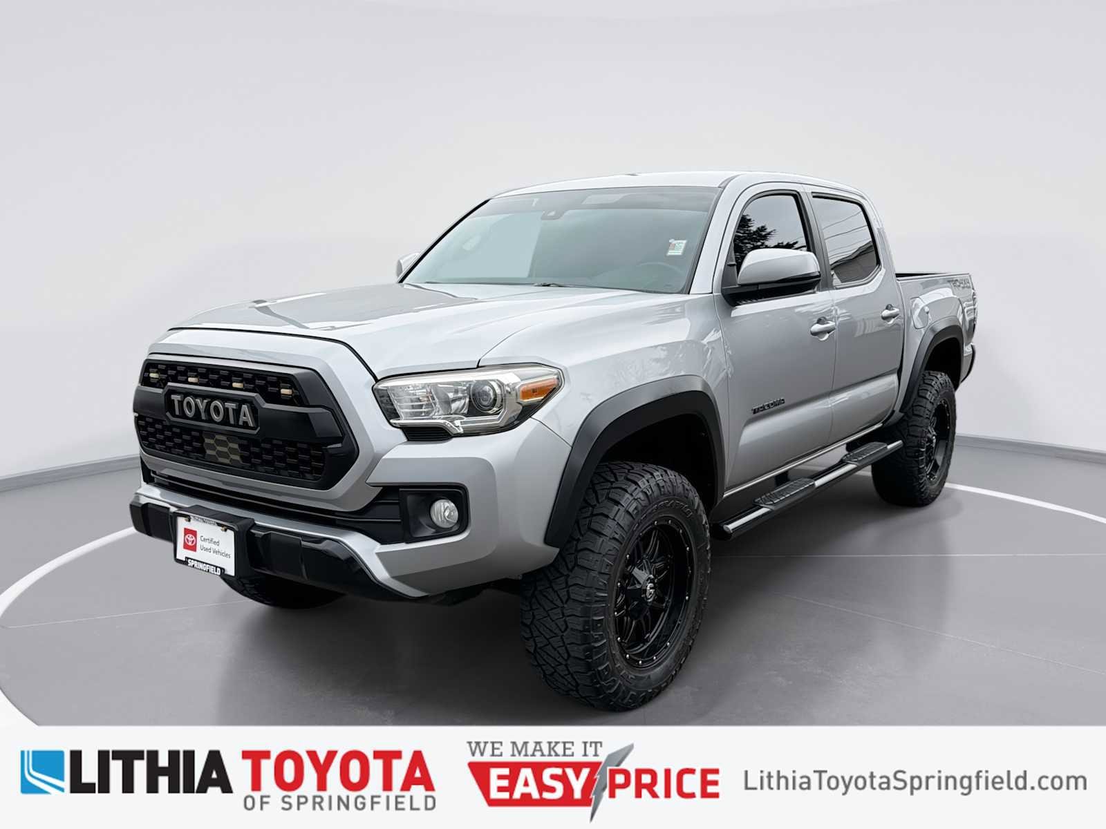 Thumbnail: 2018 Toyota Tacoma - 1