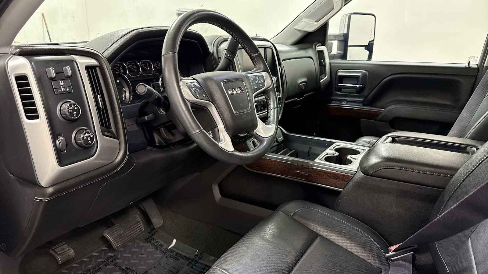 Thumbnail: 2015 GMC Sierra 1500 - 12