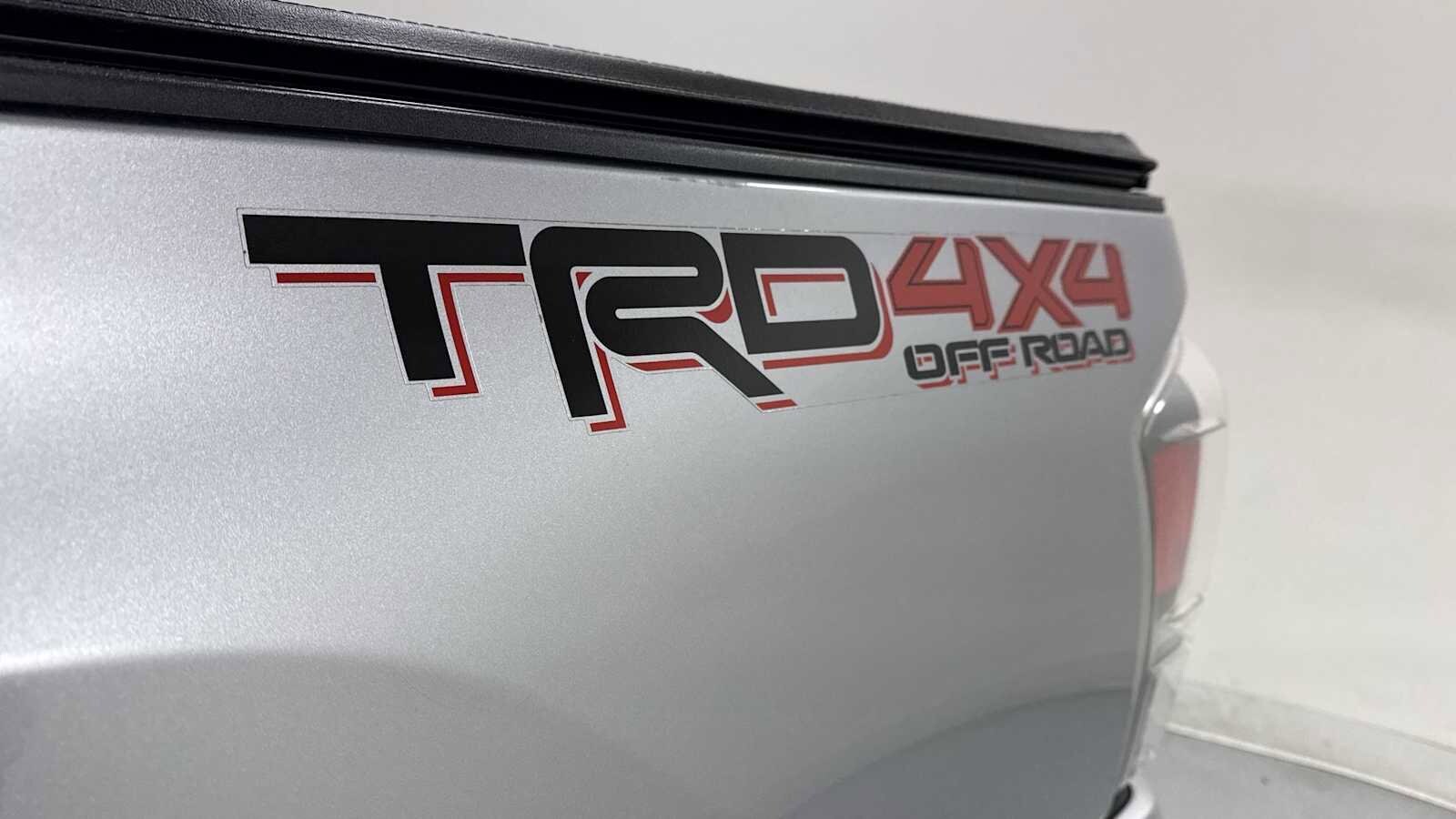 Thumbnail: 2020 Toyota Tacoma - 26