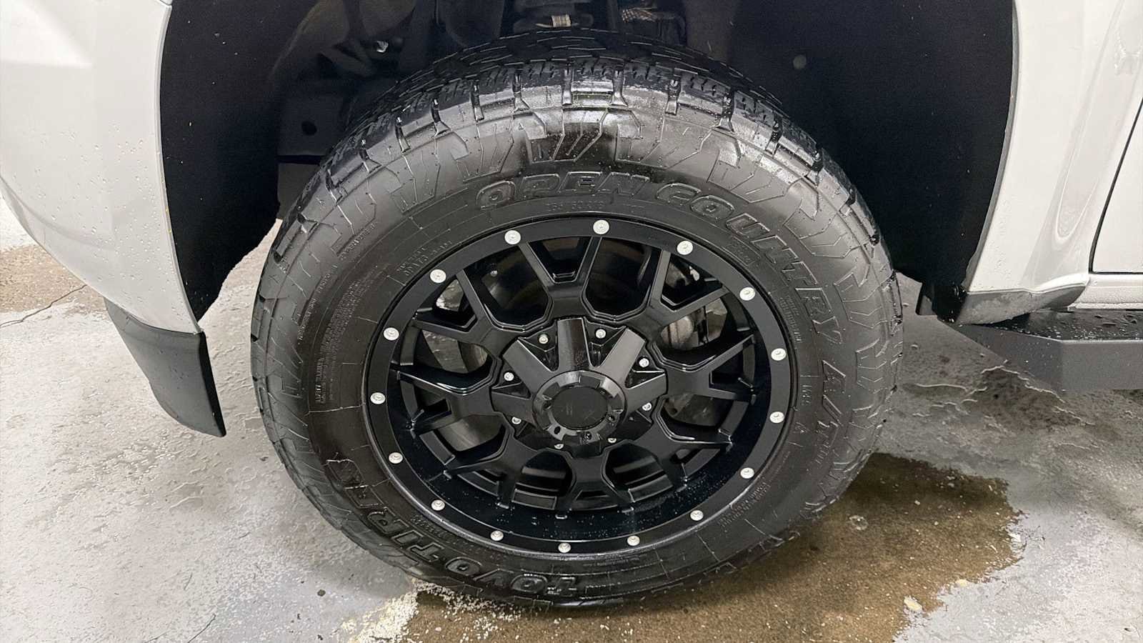 Thumbnail: 2017 GMC Canyon - 10