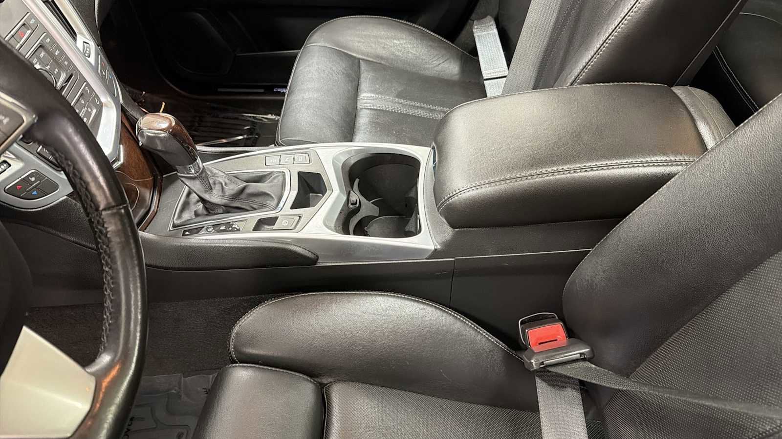 Thumbnail: 2012 Cadillac SRX - 23