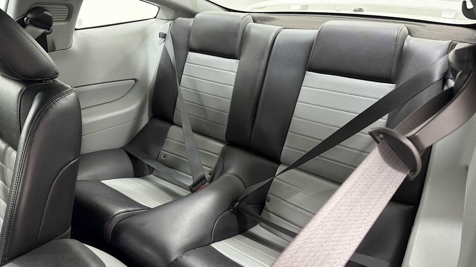 Thumbnail: 2008 Ford Mustang - 22