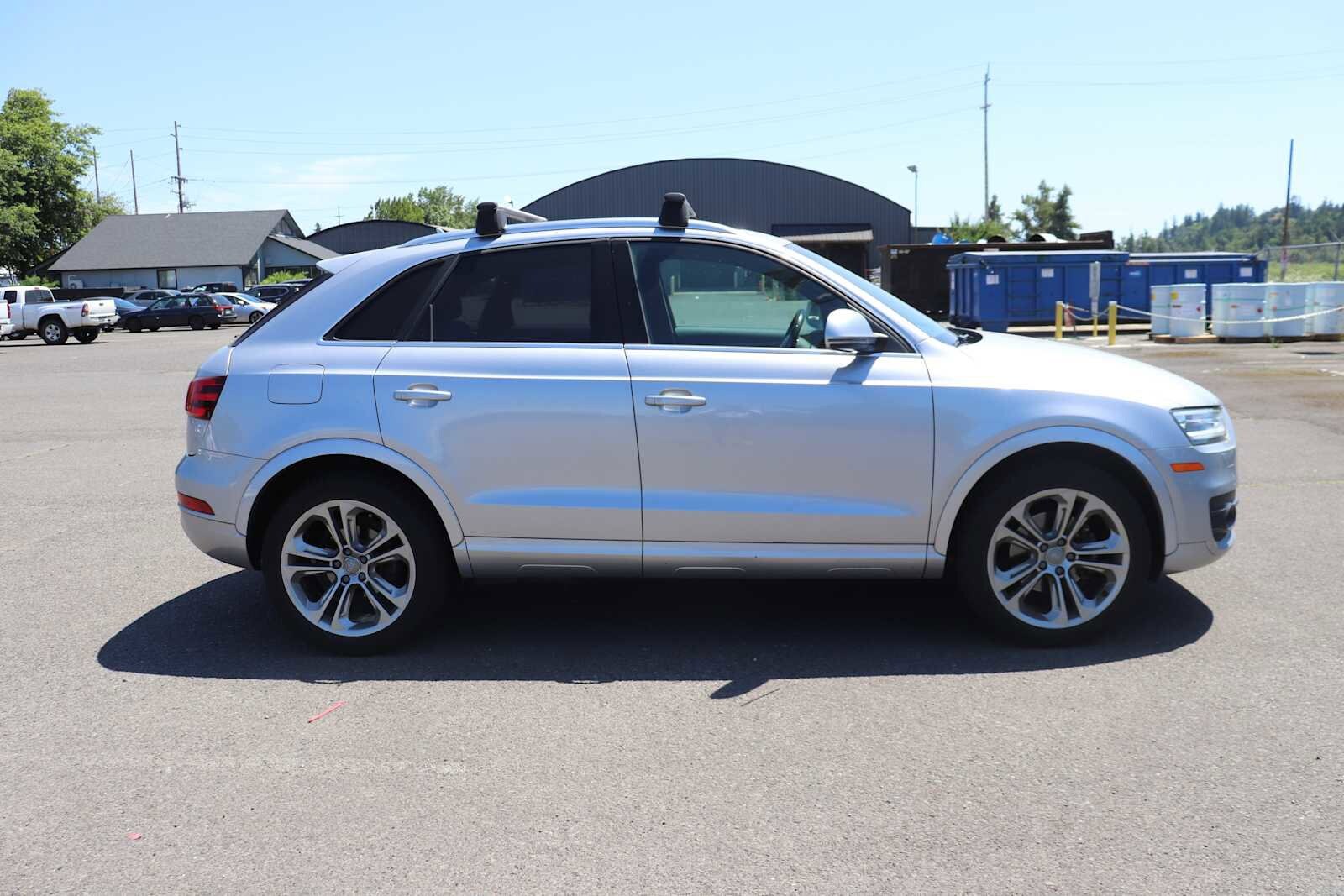Thumbnail: 2015 Audi Q3 - 4