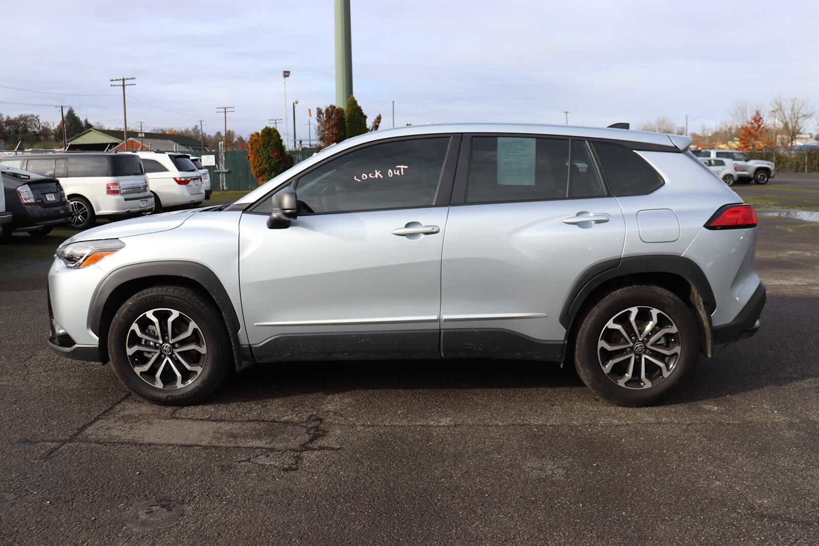 Thumbnail: 2025 Toyota Corolla Cross - 8