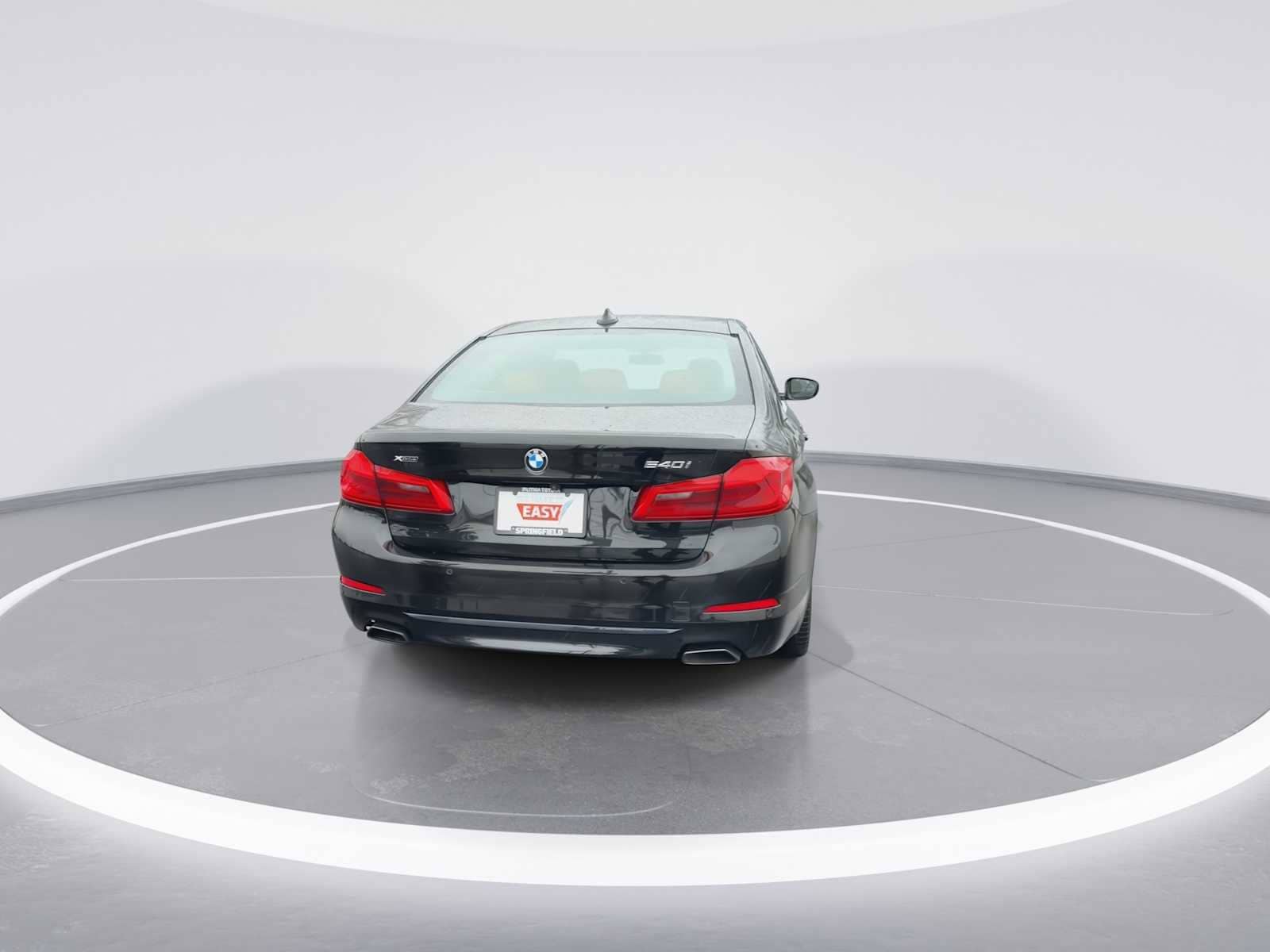 Thumbnail: 2018 BMW 5 Series - 7