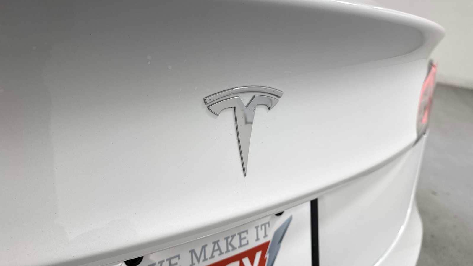 Thumbnail: 2020 Tesla Model 3 - 29