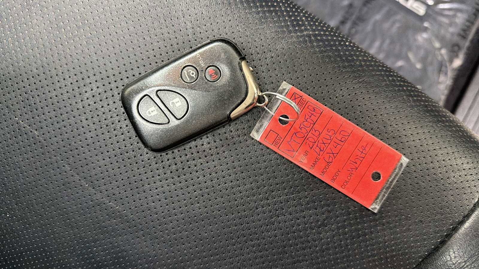 Thumbnail: 2013 Lexus GX - 33