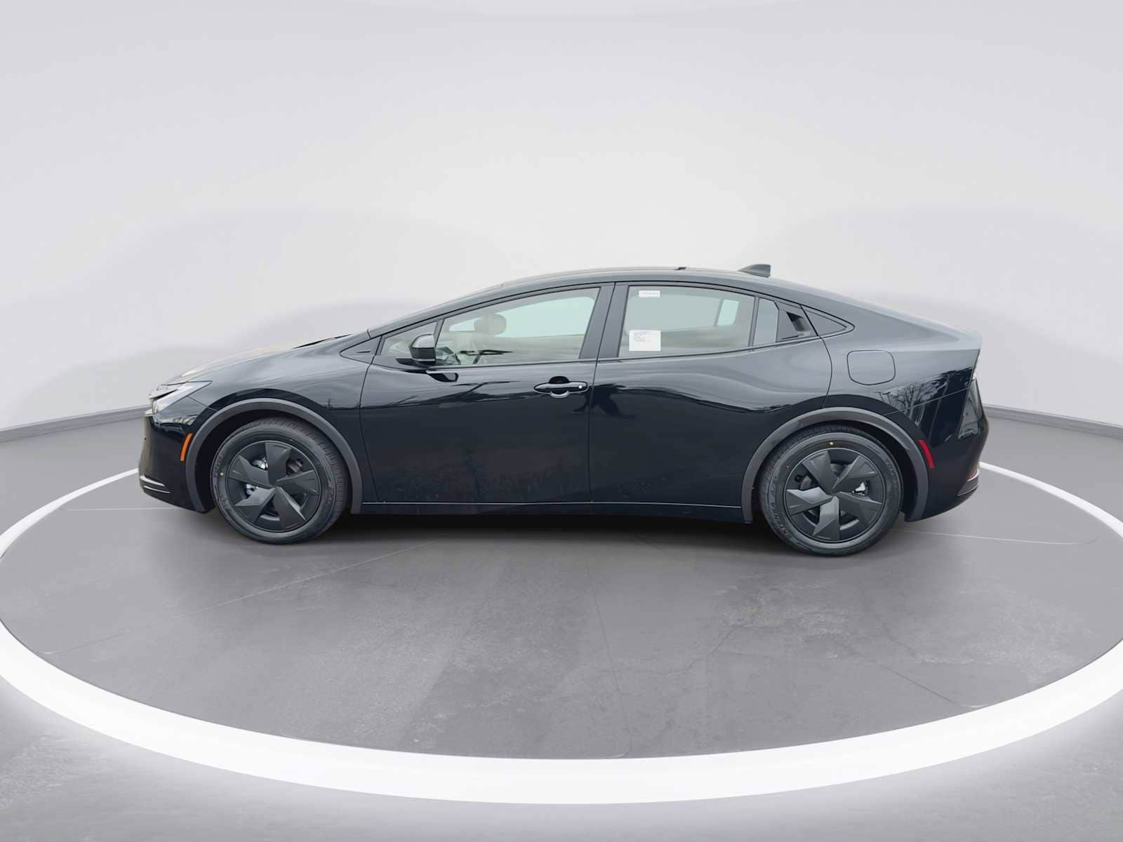 Thumbnail: 2026 Toyota Prius - 5