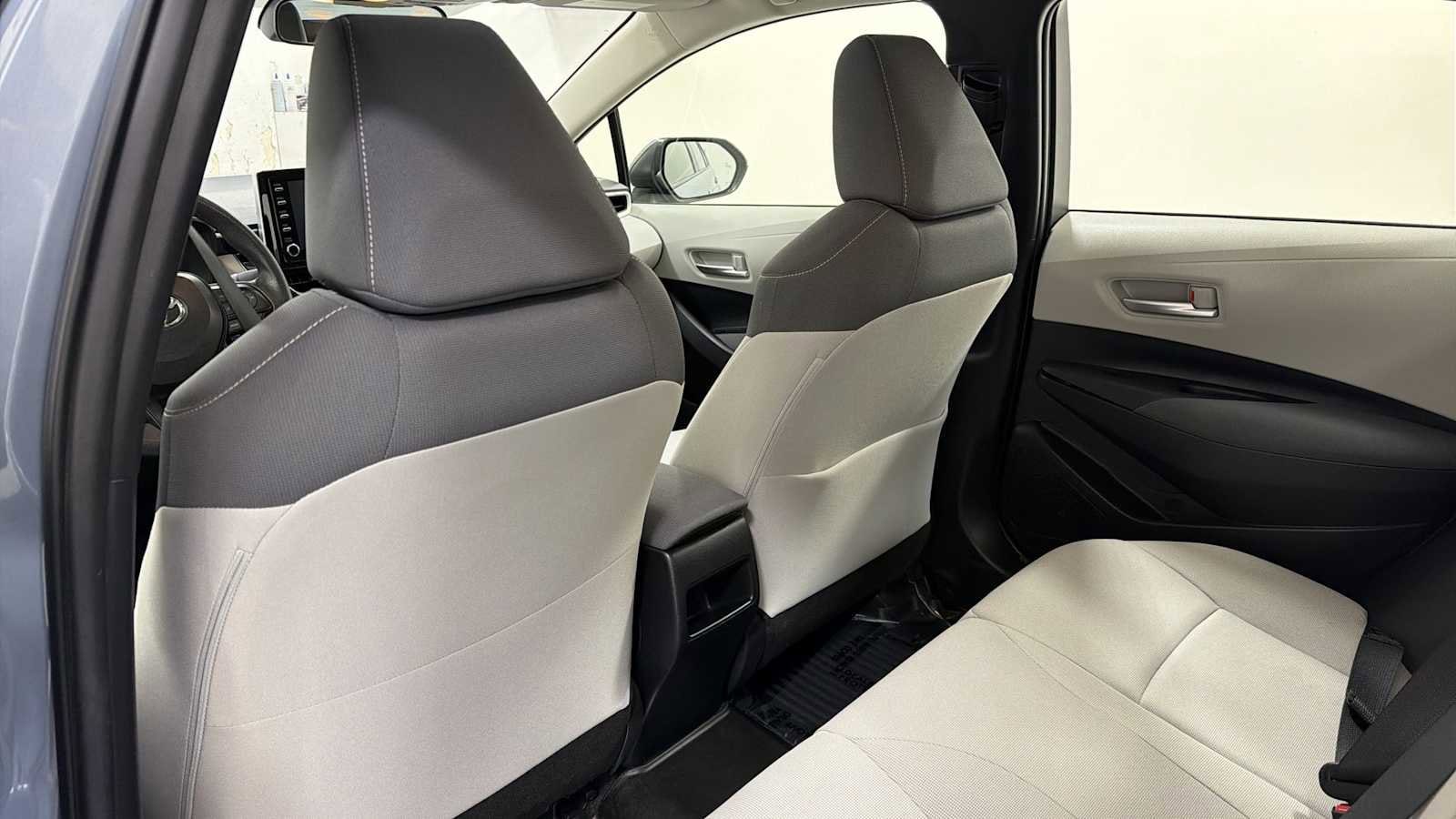 Thumbnail: 2020 Toyota Corolla - 25