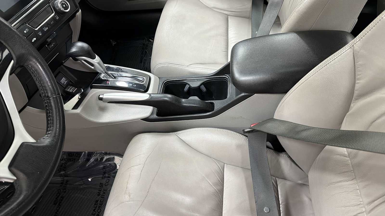 Thumbnail: 2015 Honda Civic - 23