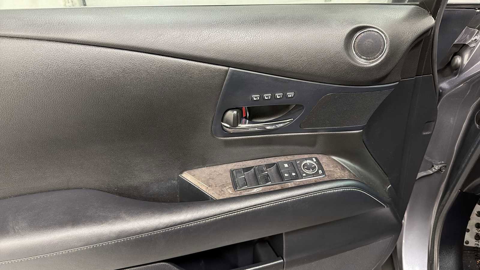 Thumbnail: 2015 Lexus RX - 15