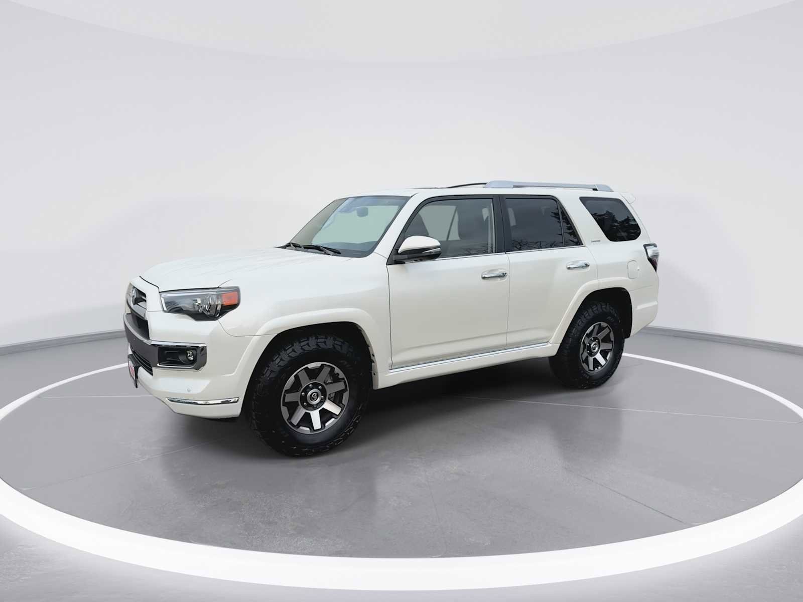 Thumbnail: 2022 Toyota 4Runner - 4