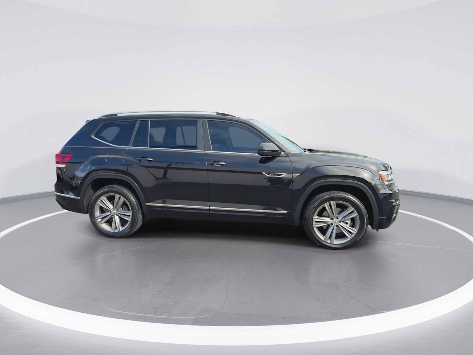 Thumbnail: 2019 Volkswagen Atlas - 9