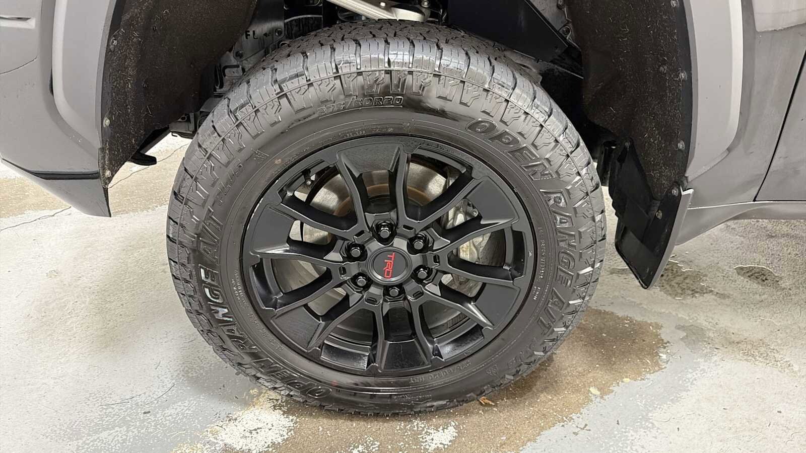 Thumbnail: 2024 Toyota Tundra - 10