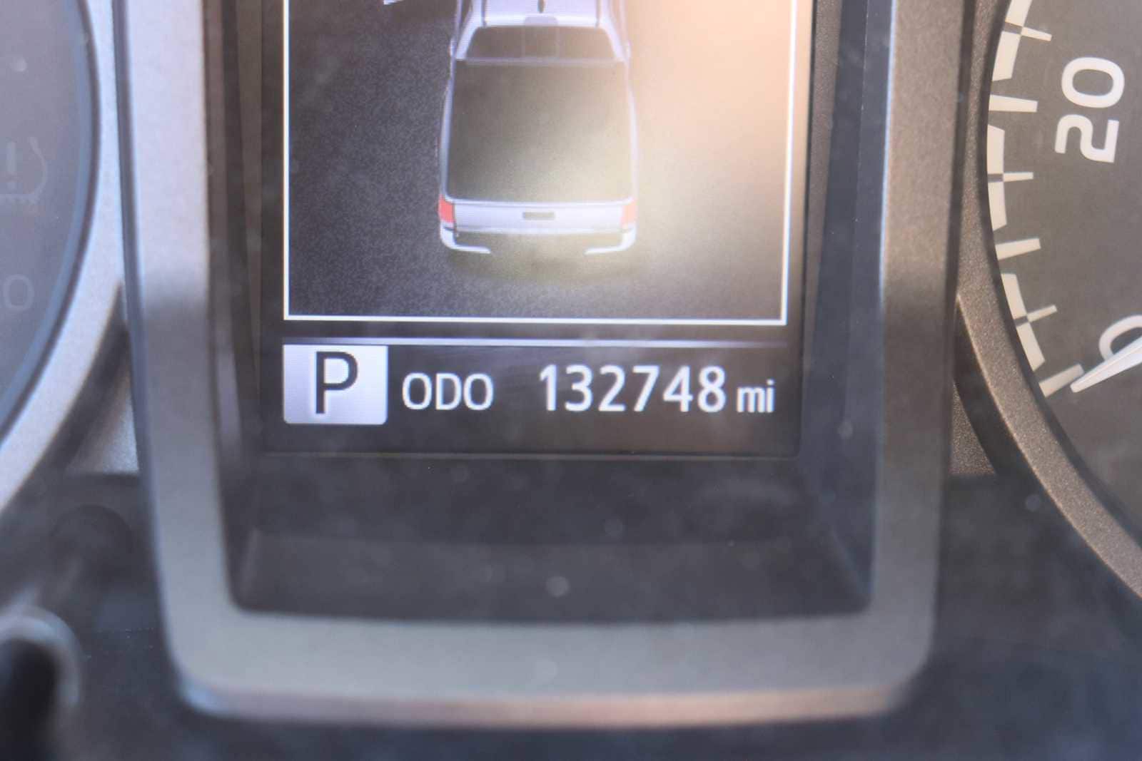 Thumbnail: 2018 Toyota Tacoma - 11