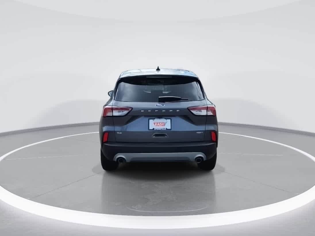 Thumbnail: 2021 Ford Escape - 7