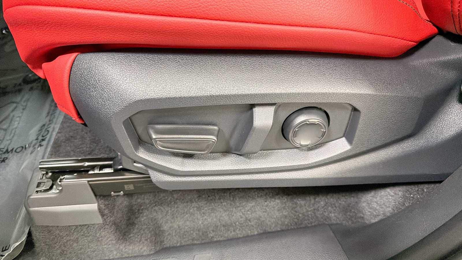 2026 Toyota Tacoma TRD Pro - Photo 14