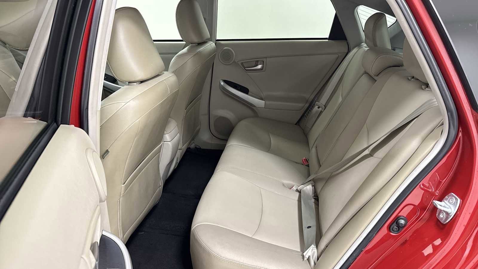 Thumbnail: 2013 Toyota Prius - 23