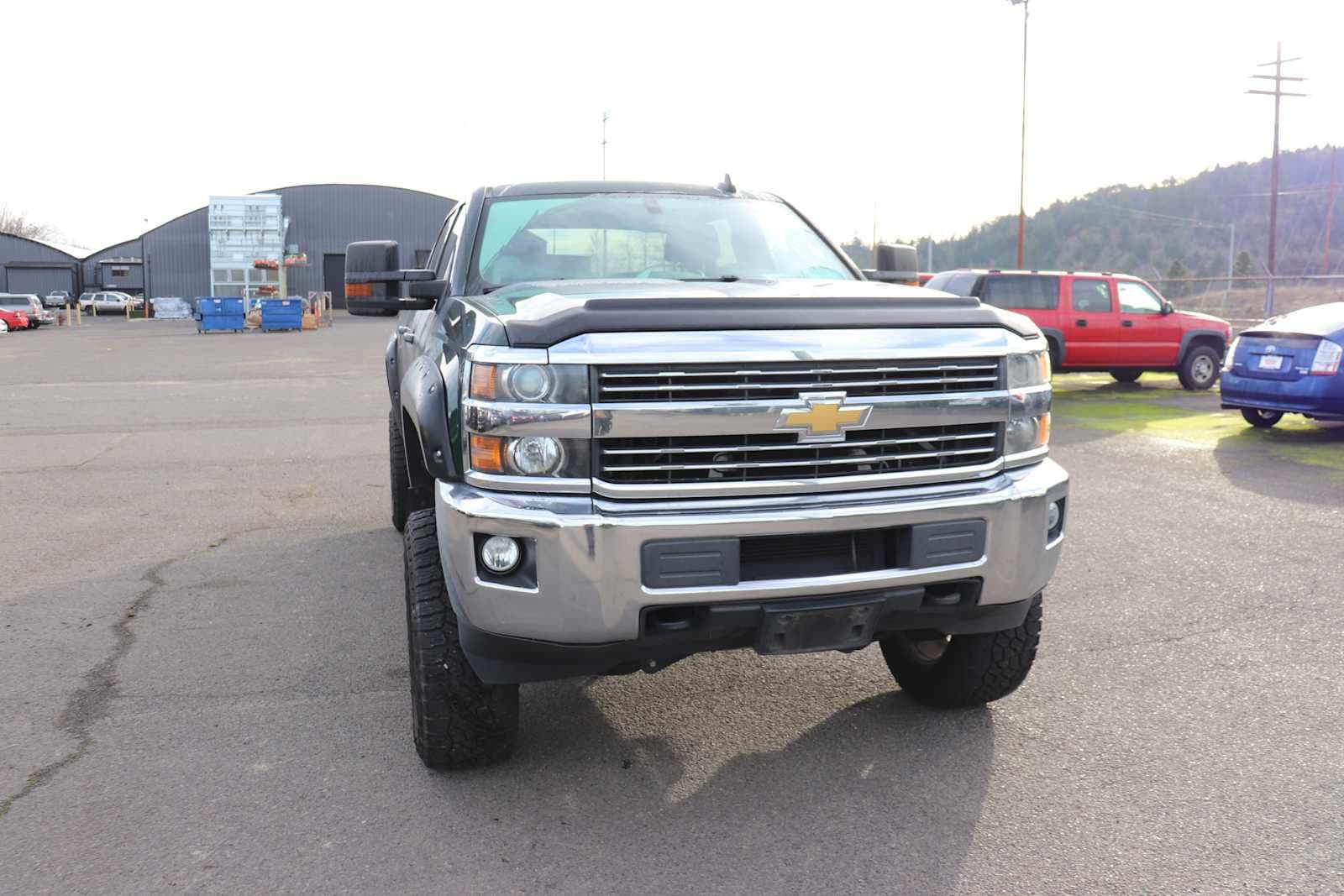 Thumbnail: 2015 Chevrolet Silverado 2500 - 3