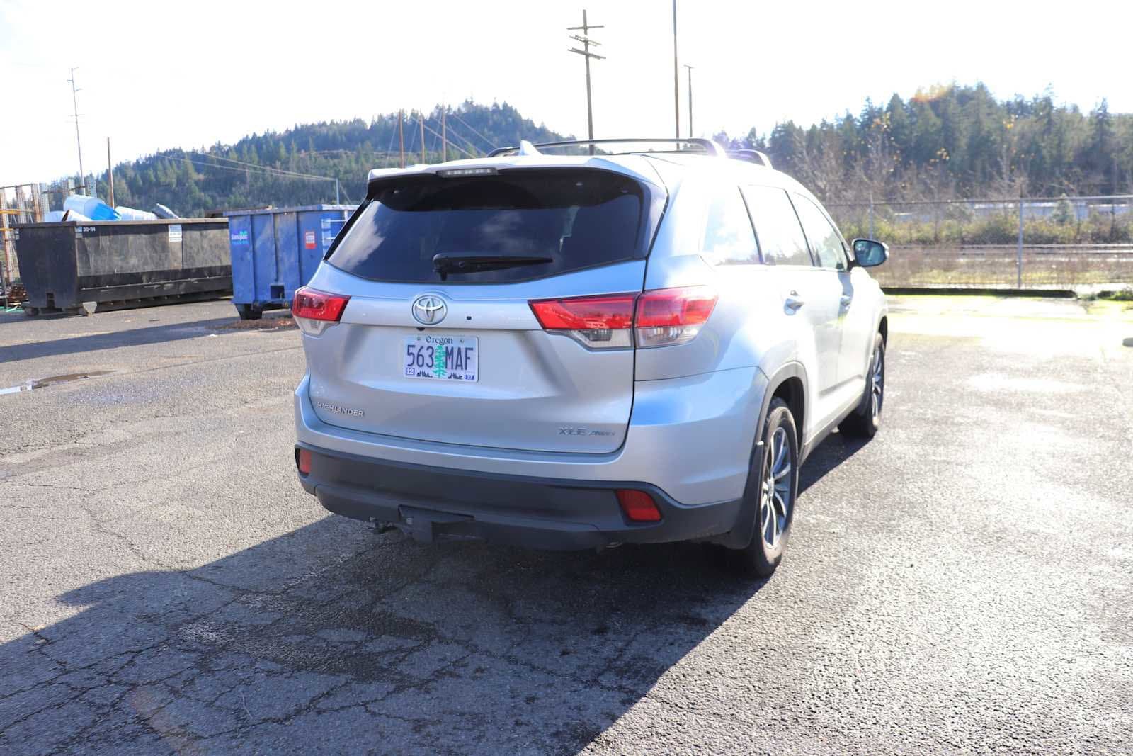 Thumbnail: 2019 Toyota Highlander - 5