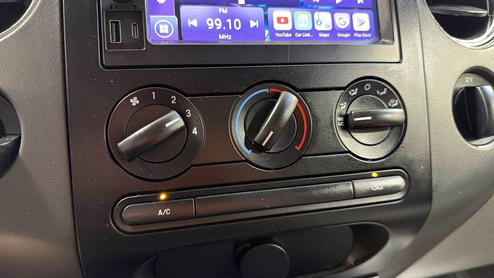 Thumbnail: 2007 Ford Econoline - 20