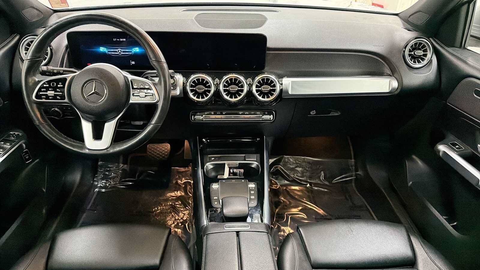 Thumbnail: 2022 Mercedes-Benz GLB - 26