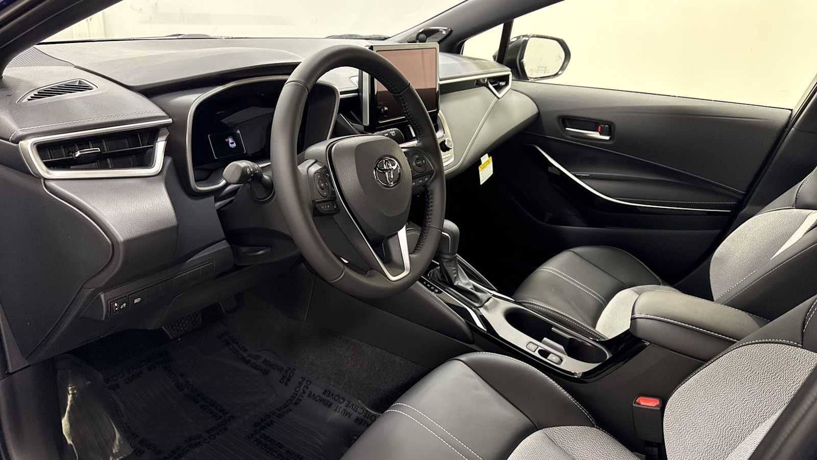 Thumbnail: 2026 Toyota Corolla - 12