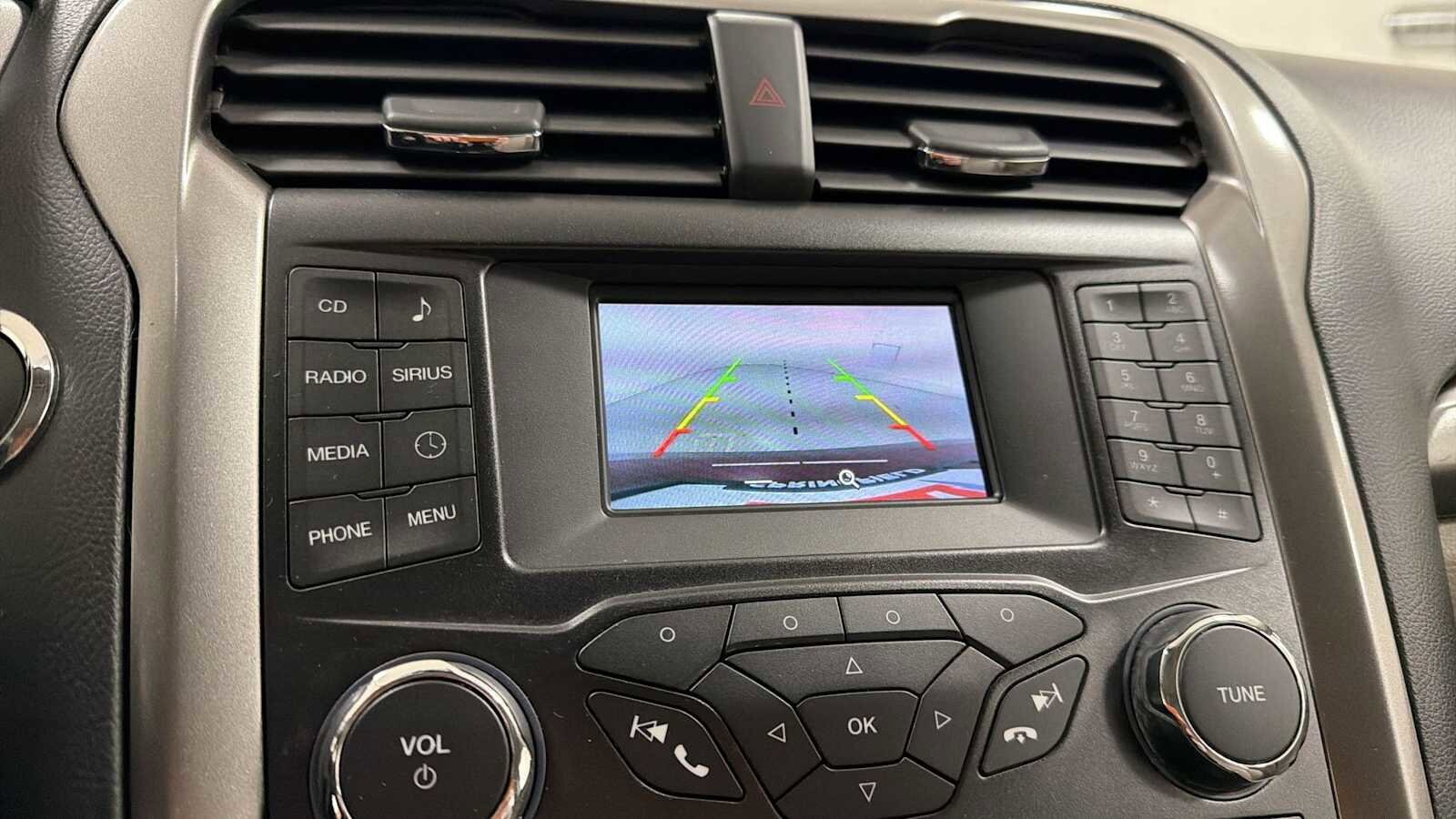 Thumbnail: 2017 Ford Fusion - 19